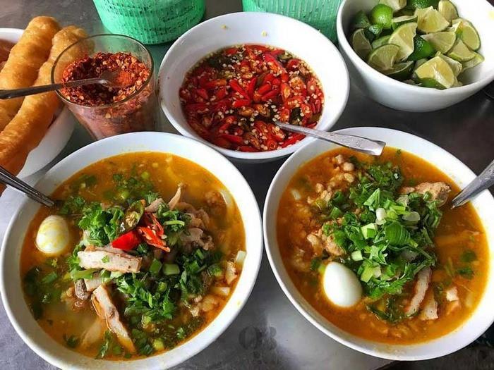 Cháo canh đậm đà hương vị miền Trung