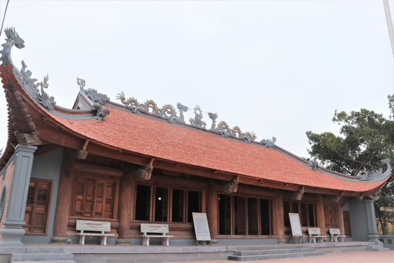 Chùa Quan Lạn