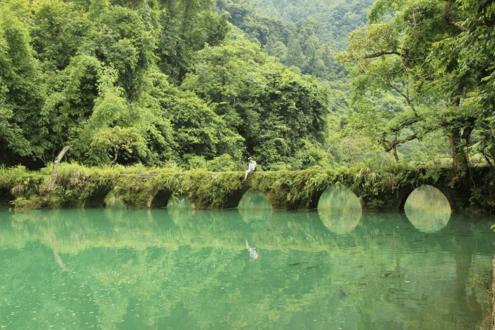 Cầu Tiểu Thất Khổng