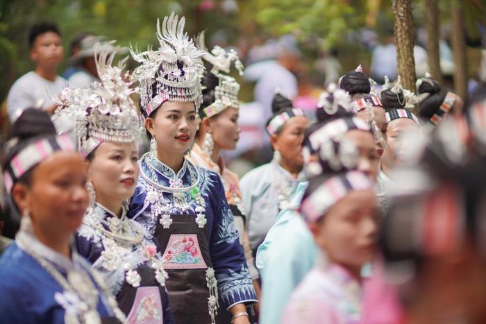 Nghề làm bạc tại làng Kala Đan Trại