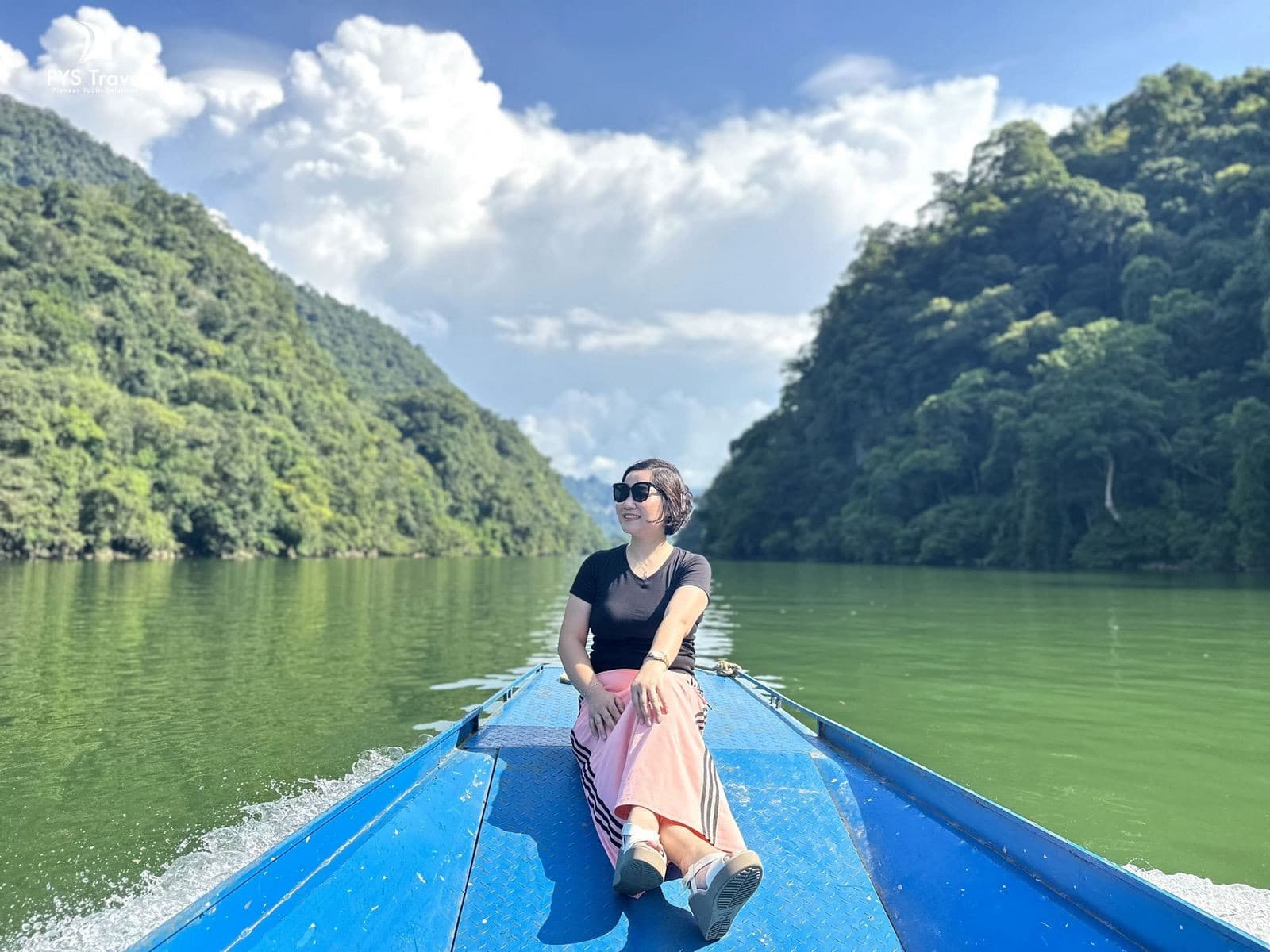 Tour Ba Bể Bản Giốc 2026