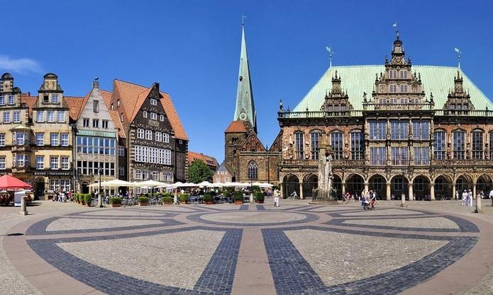 Quảng trường trung tâm Hauptplatz