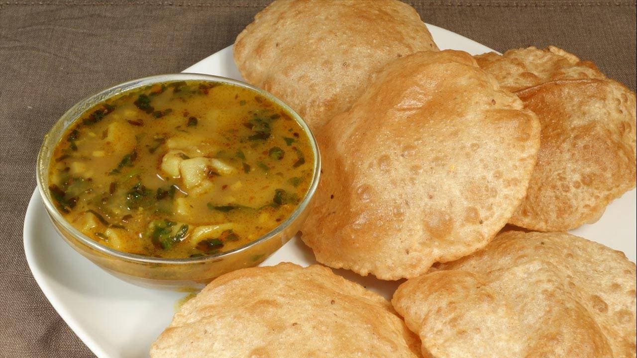 món aloo puri