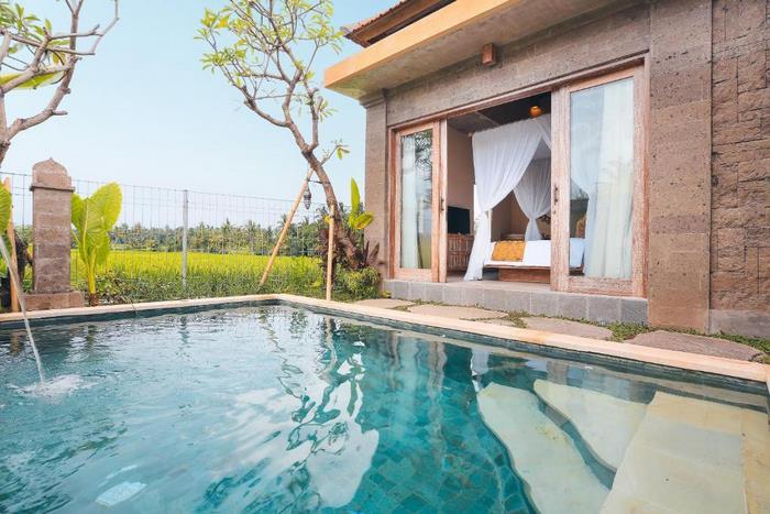 Ipian villa private pool