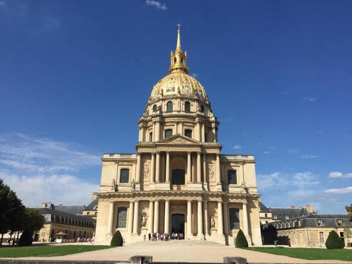 Vẻ đẹp của Điện Invalides