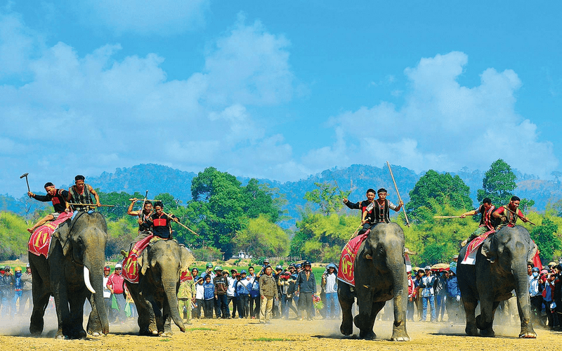 du lịch Tây Nguyên, tour miền trung