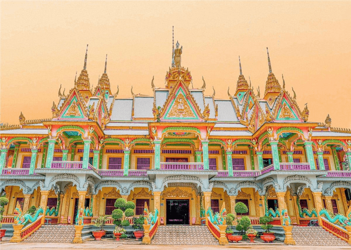 nhà hội sala chùa som rong