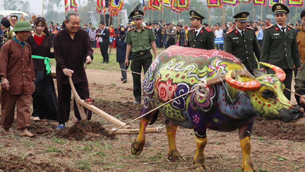 Lễ hội xuống đồng Sapa