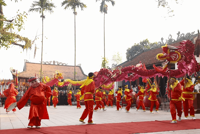 đền hoàng công chất