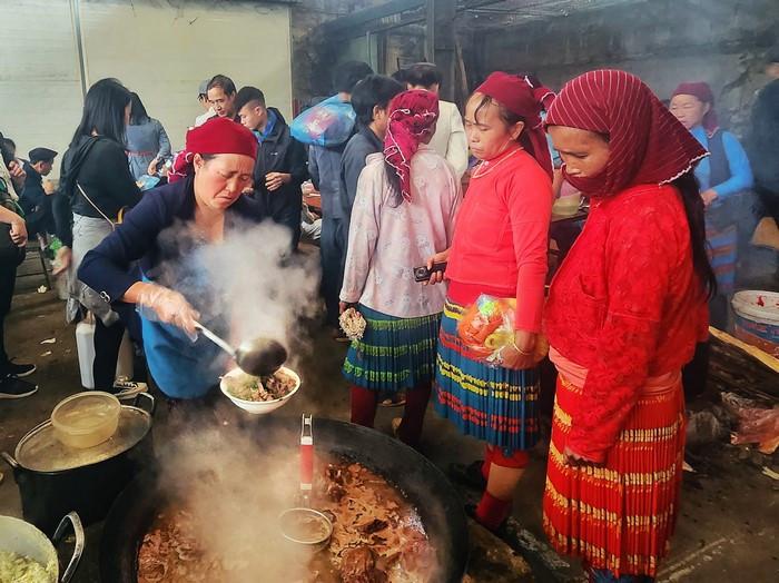 chợ phiên hà giang