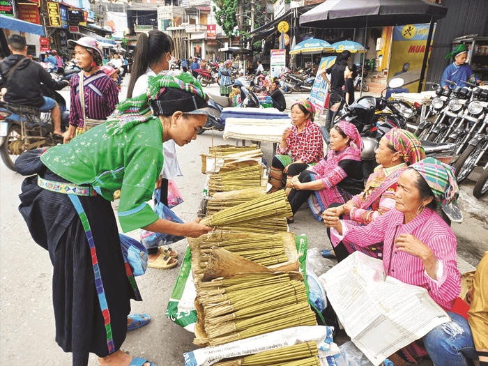 chợ phiên xín mần