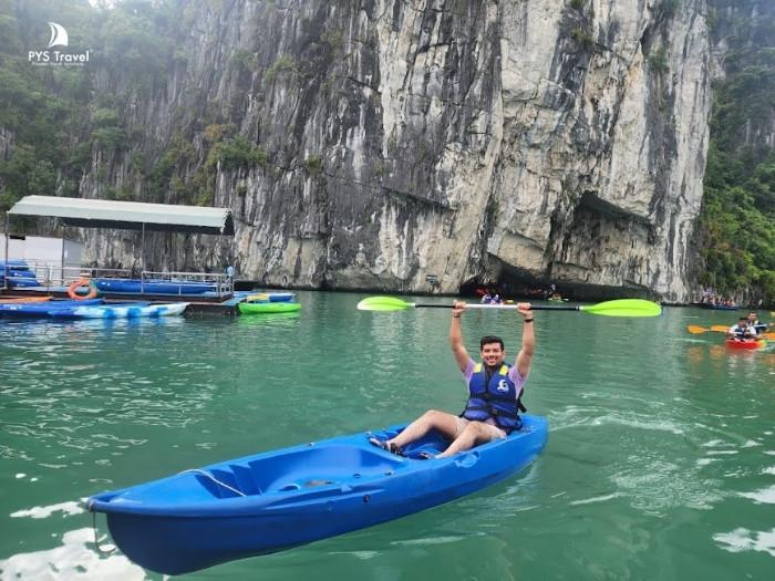 thuyền kayak hạ long