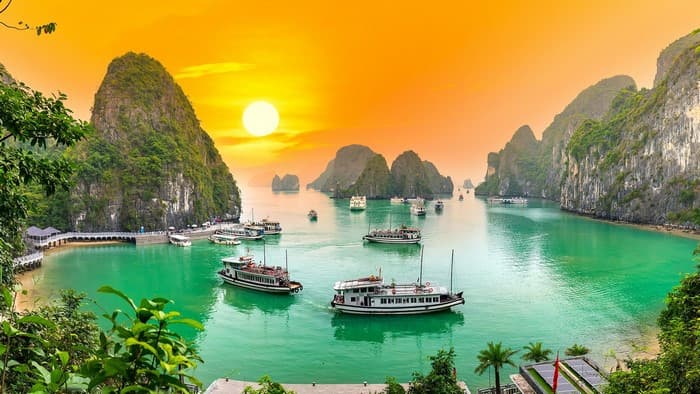 thời tiết Hạ Long tháng 7, nhiệt độ Hạ Long tháng 7, du lịch Hạ Long tháng 7