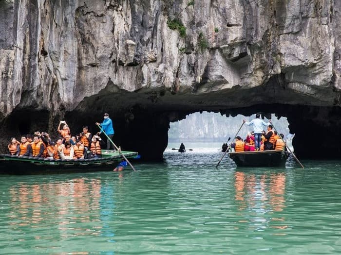 Nét hoang sơ của Hang Luồn 