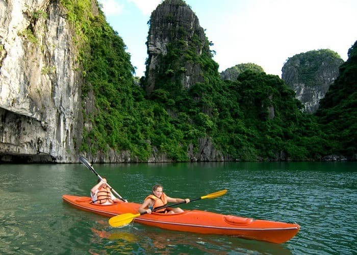 Chèo thuyền kayak cũng là để nâng cao sức khỏe