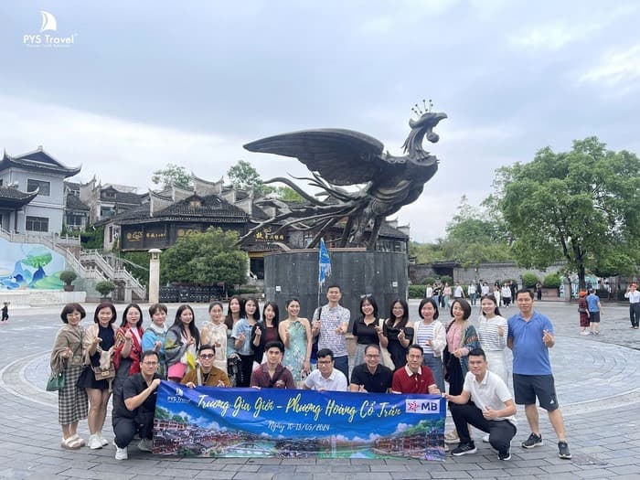 Tour Phượng hoàng cổ trấn, tour trương gia giới, feedback pys travel