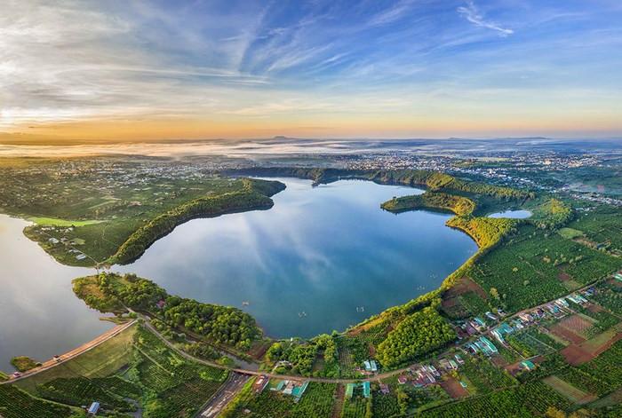 tour du lịch măng đen 30/4