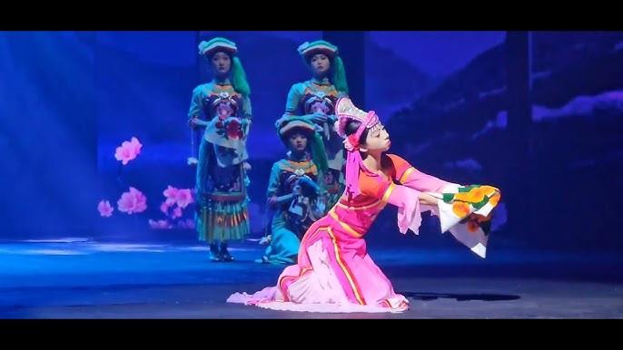 Cửu Trại Câu Thiên Cổ Tình