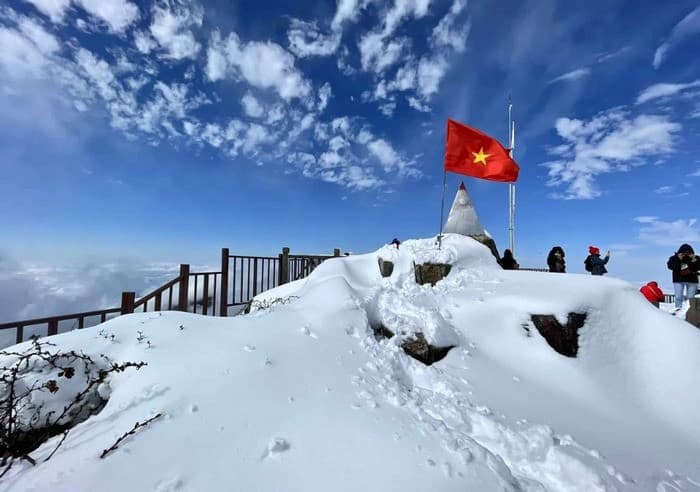 Mùa đông có tuyết trắng ở Sapa