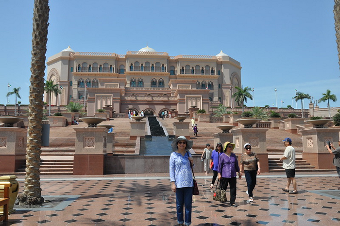 khách sạn emirates palace