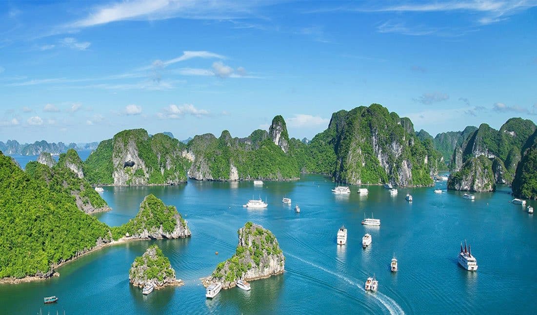 du lịch vịnh hạ long tháng 8