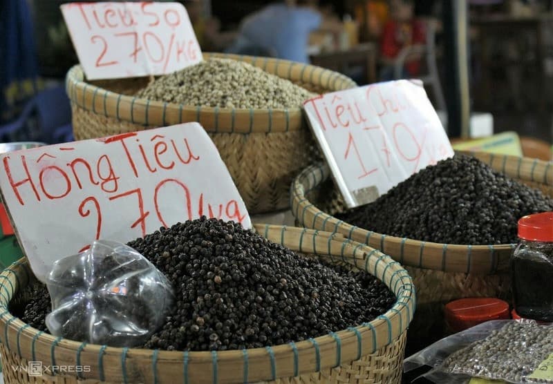 Hạt tiêu chợ đêm Phú Quốc
