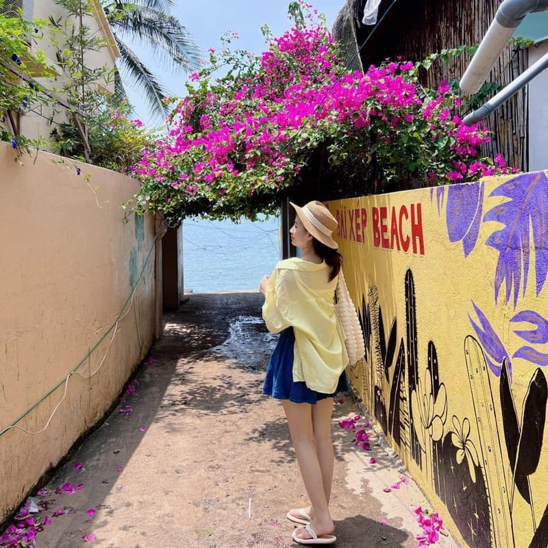 Bức tường bích họa
