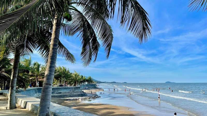 bãi biển Hải Tiến