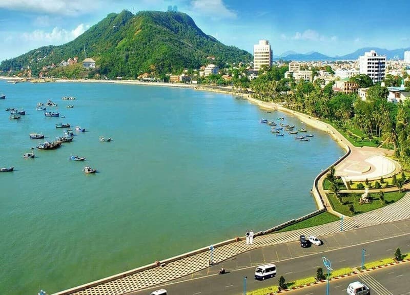 Gần TP.HCM có rất nhiều vùng biển đẹp