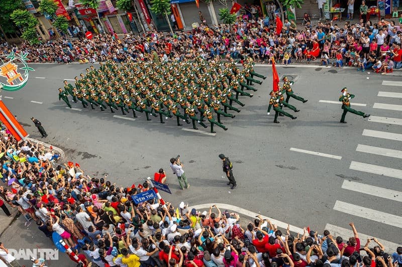 Lưu ý về thời tiết và giao thông