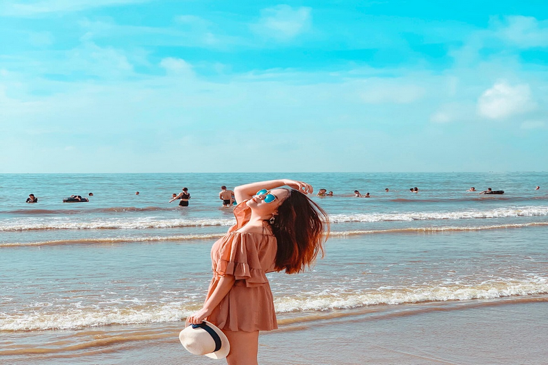 tắm biển hải tiến