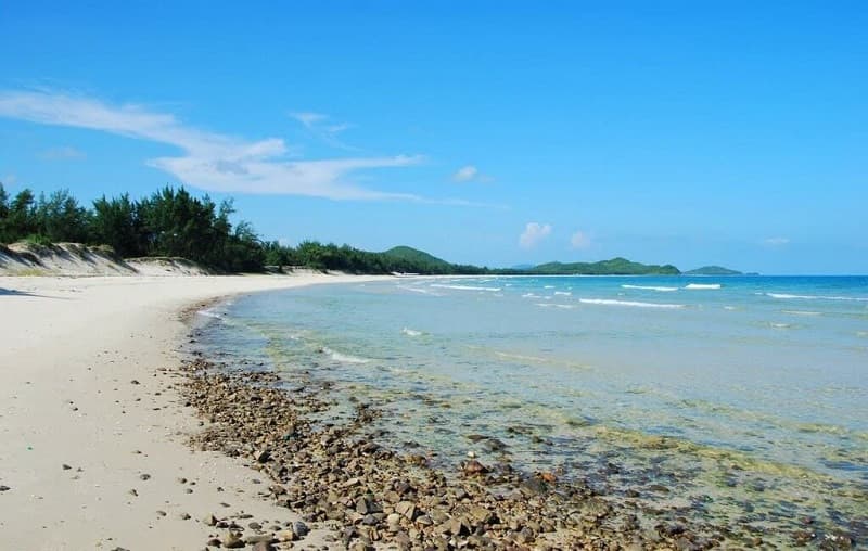 bãi tắm sơn hào