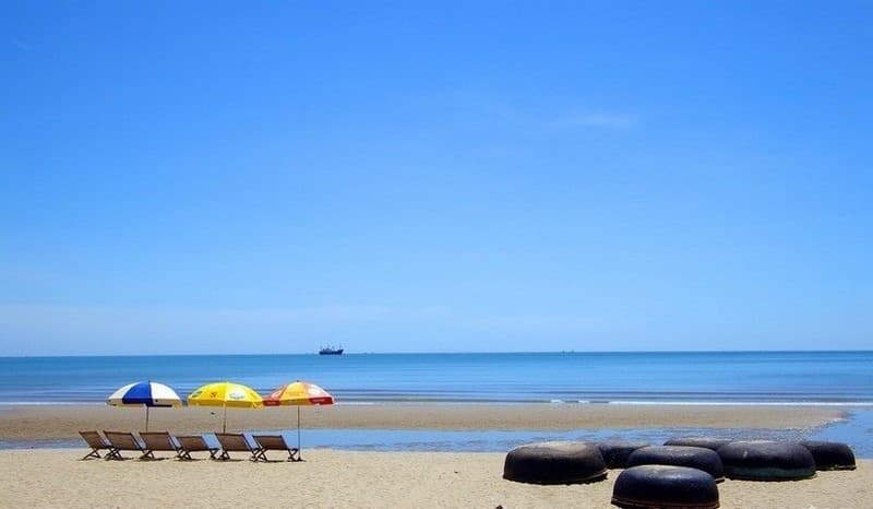 bãi tắm cửa lò