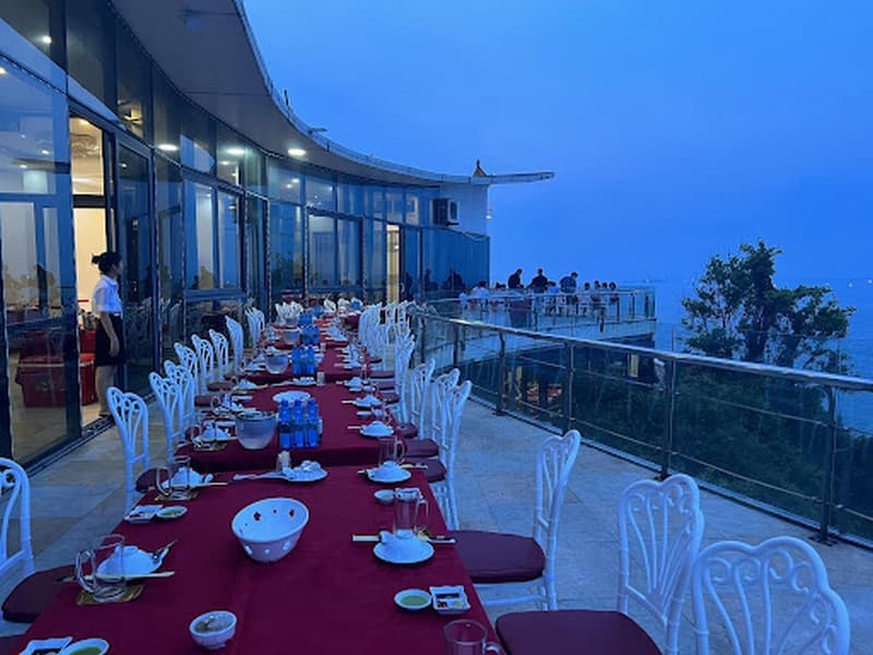 nhà hàng lan châu