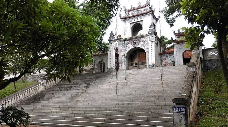 đền cuông