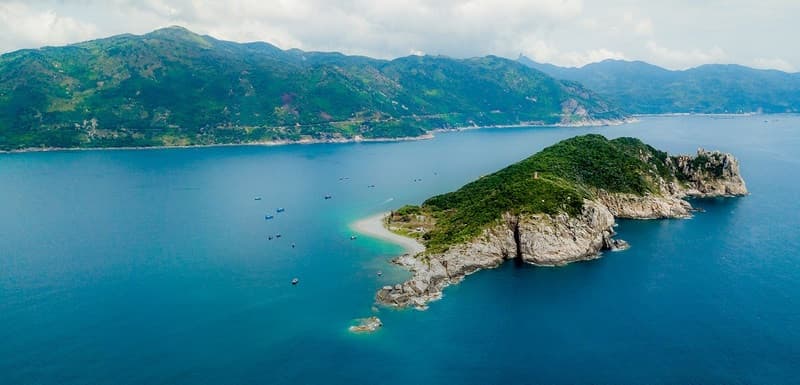 Hòn Nưa Phú Yên - đảo hoang sơ giữa biển