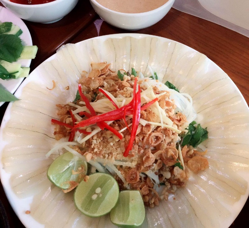 gỏi cá mai