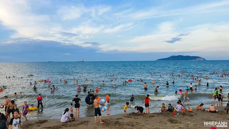 tắm biển cửa lò