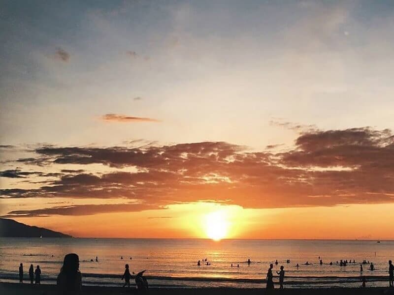 Hoàng hôn trên biển Tuy Hòa