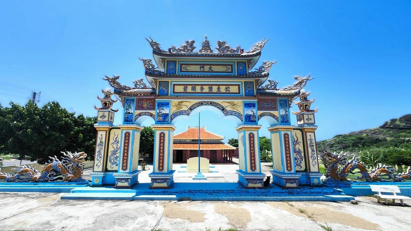 đền thờ công chúa bà tranh