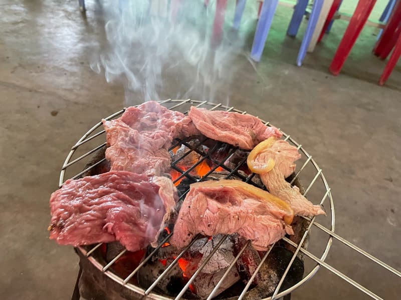 Bò nóng nướng