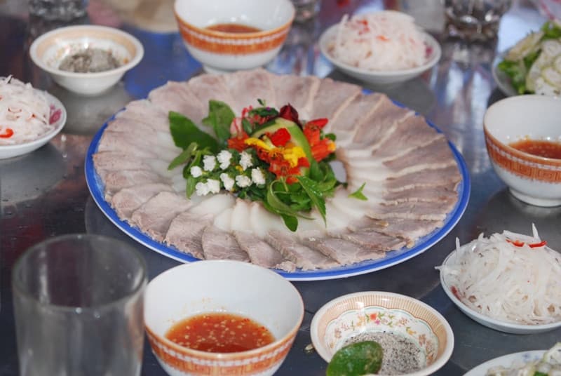 bánh tráng thịt heo hòa đa