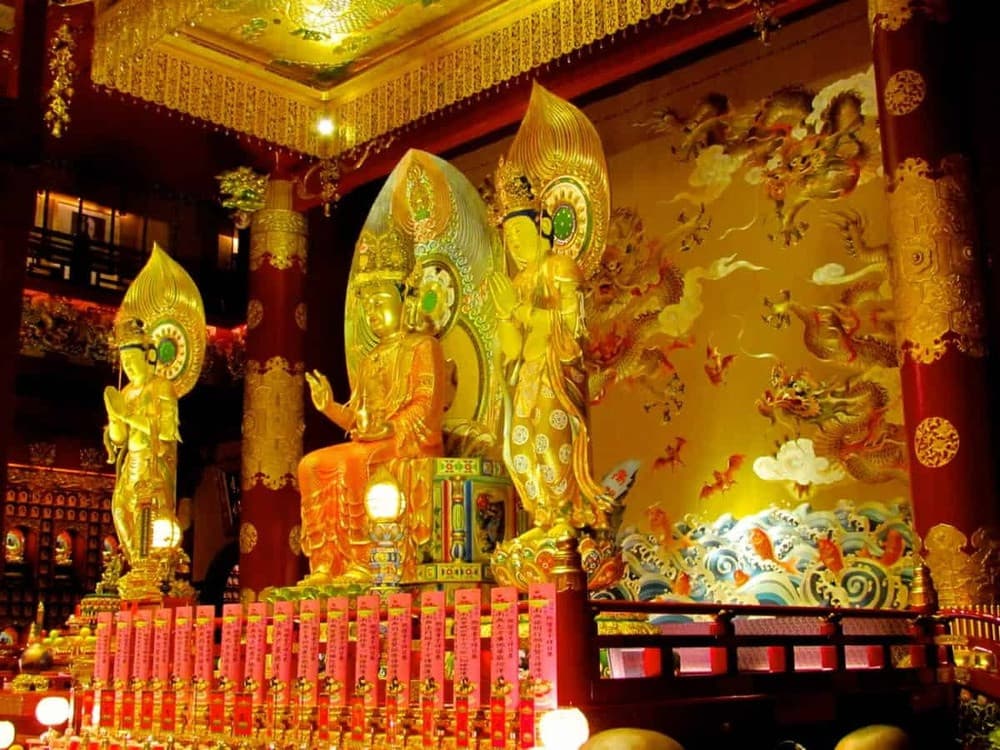 Buddha Tooth Relic Temple