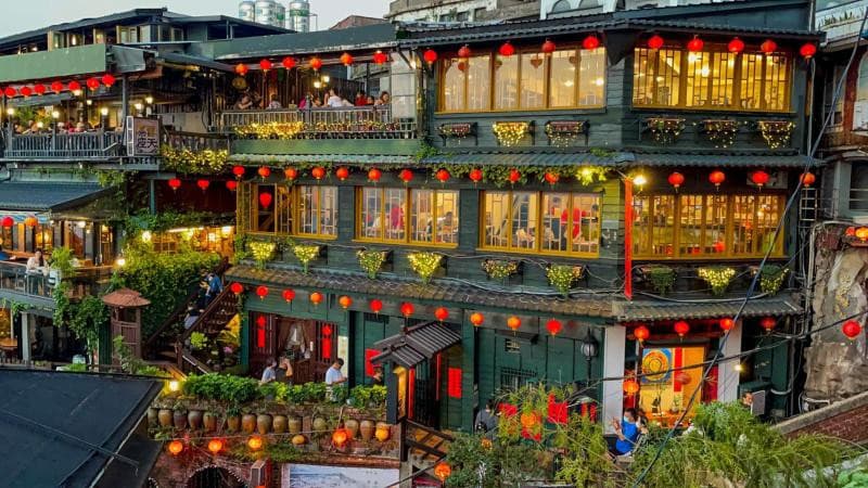 Làng cổ Cửu Phần