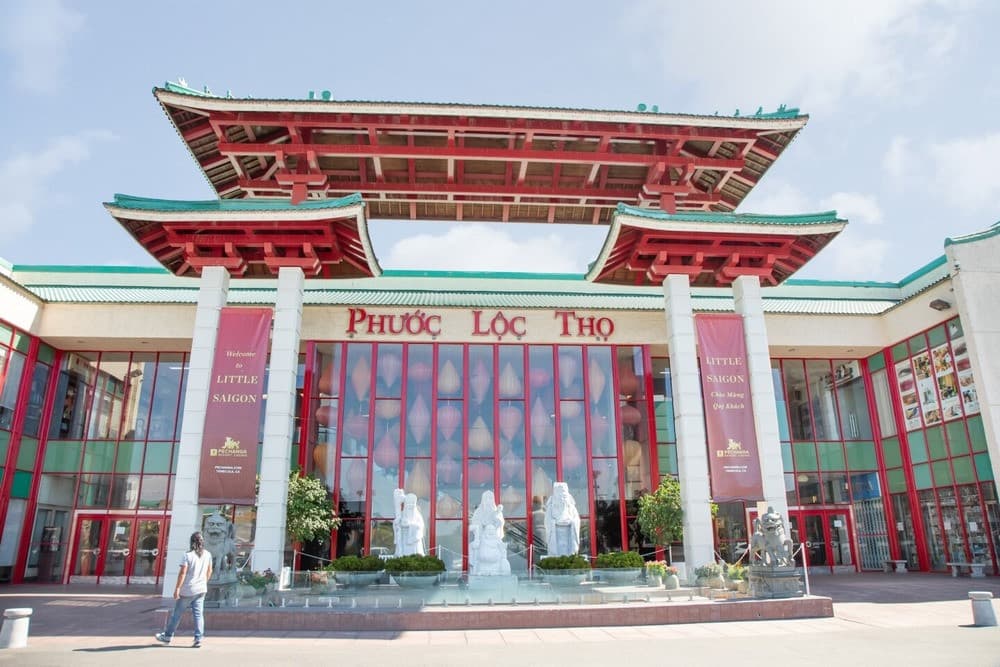 Thương xá Phúc Lộc Thọ