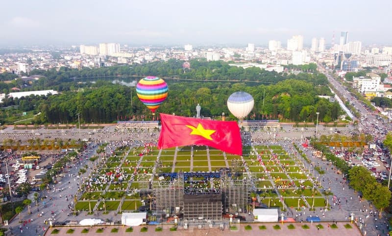 quảng trường hồ chí minh
