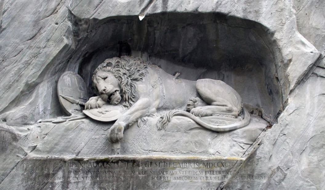 Tượng Sư Tử (Lion Monument)