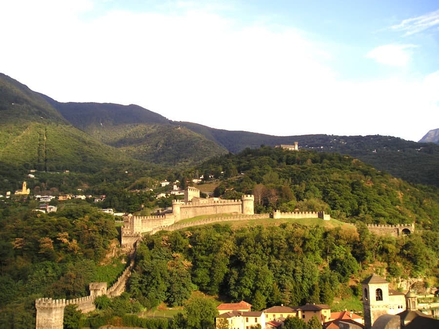 lâu đài Castelgrande