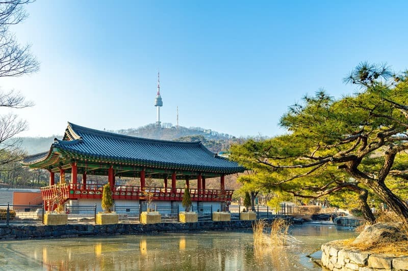 Lang co Namsangol Hanok