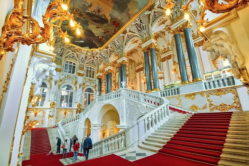 Bảo tàng Hermitage, Tour du lịch Nga